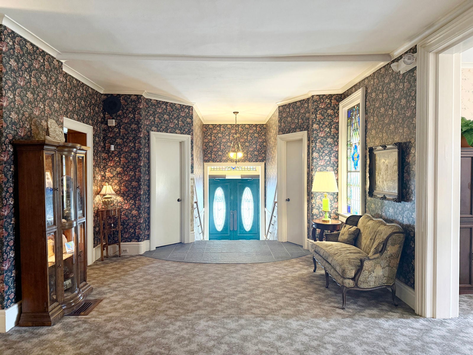 Parlor.JPG