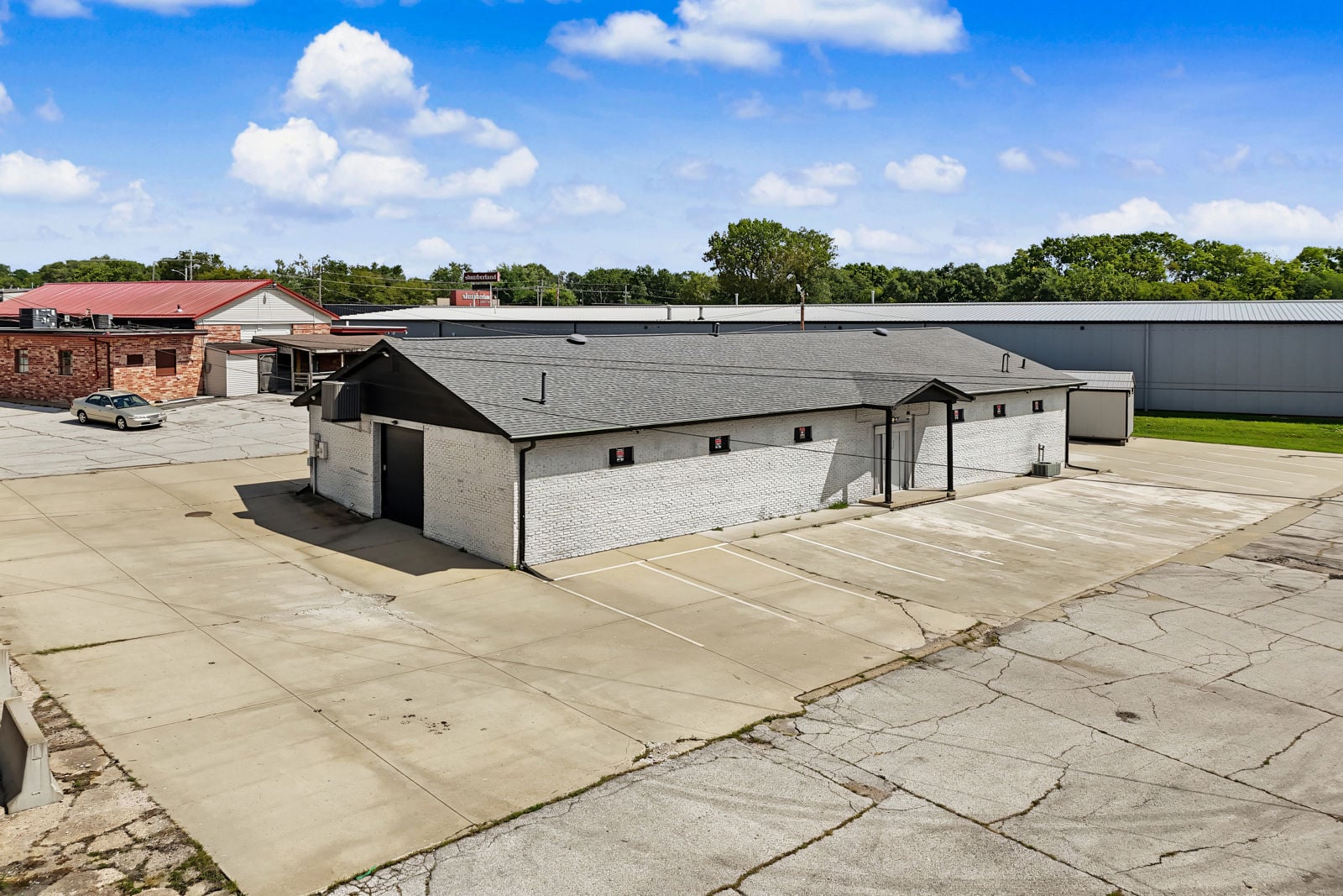 1525 E Army Post Road