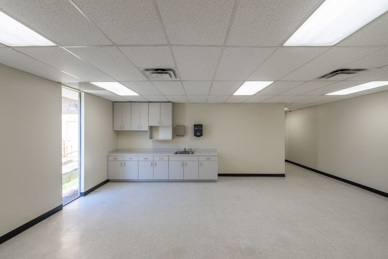 CBRE - 1030 Ellis Office-2993