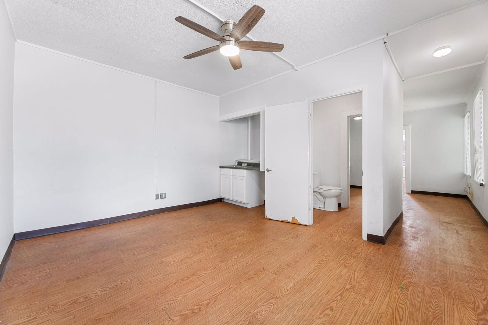 23-SQFT-4107