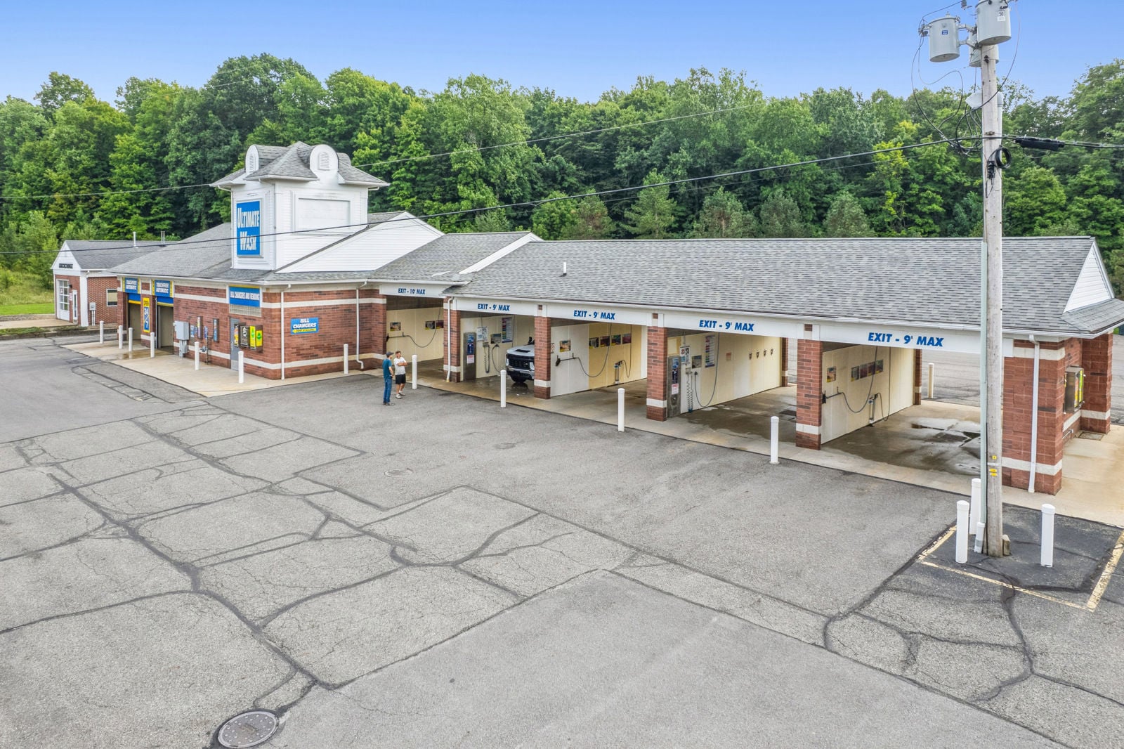 Multi-Building Investment Opportunity 370 Aurora Commons Circle - Image 6