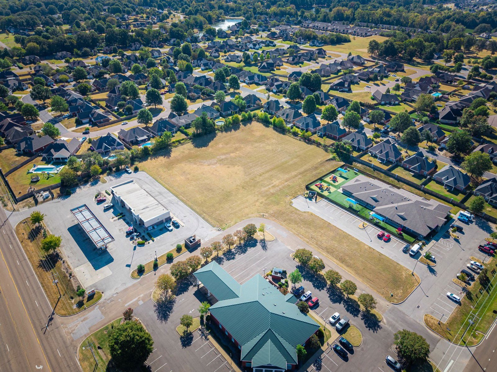 3.15 Acres Southaven Lot
