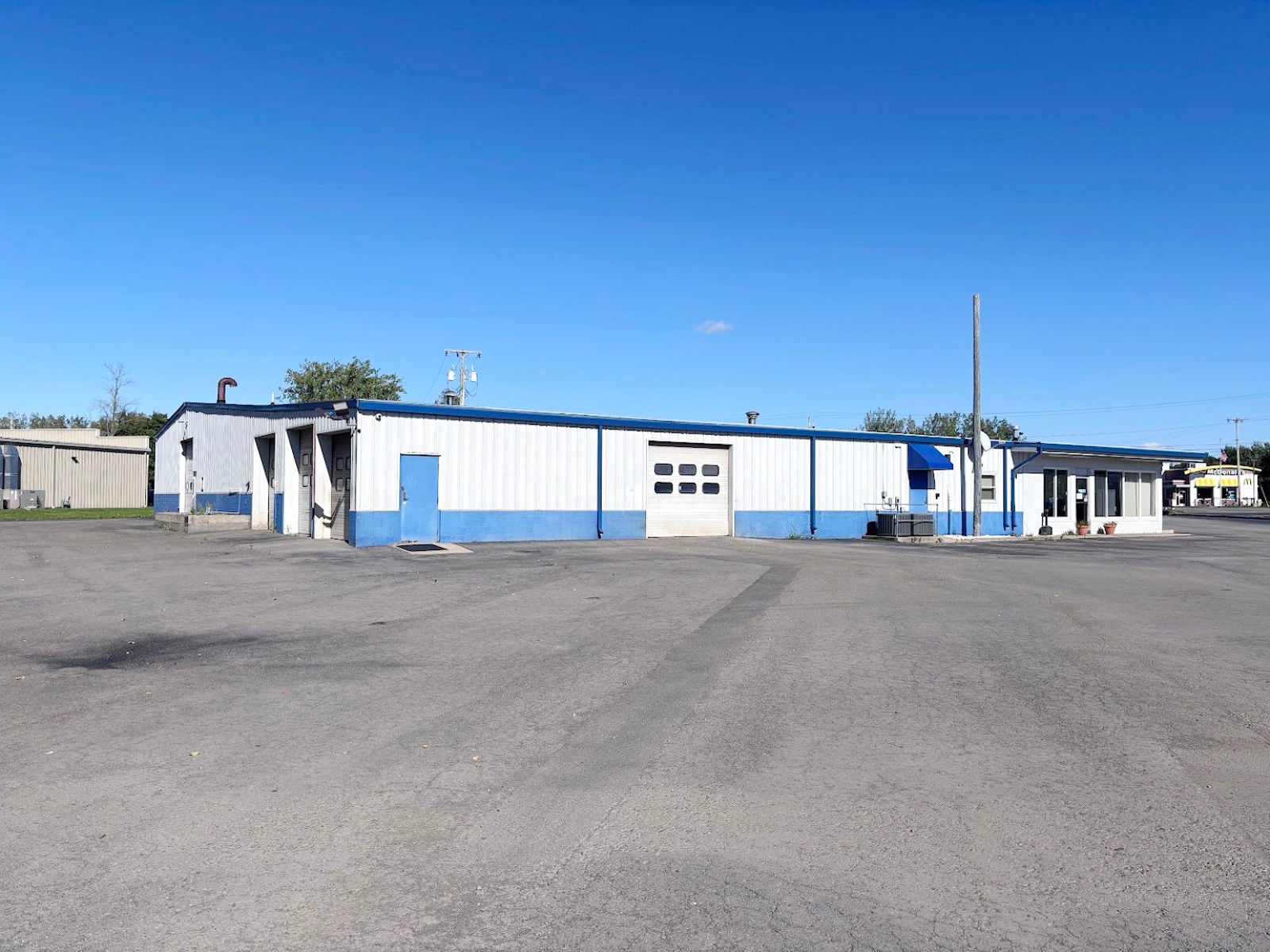 Exterior Photo 2.JPG