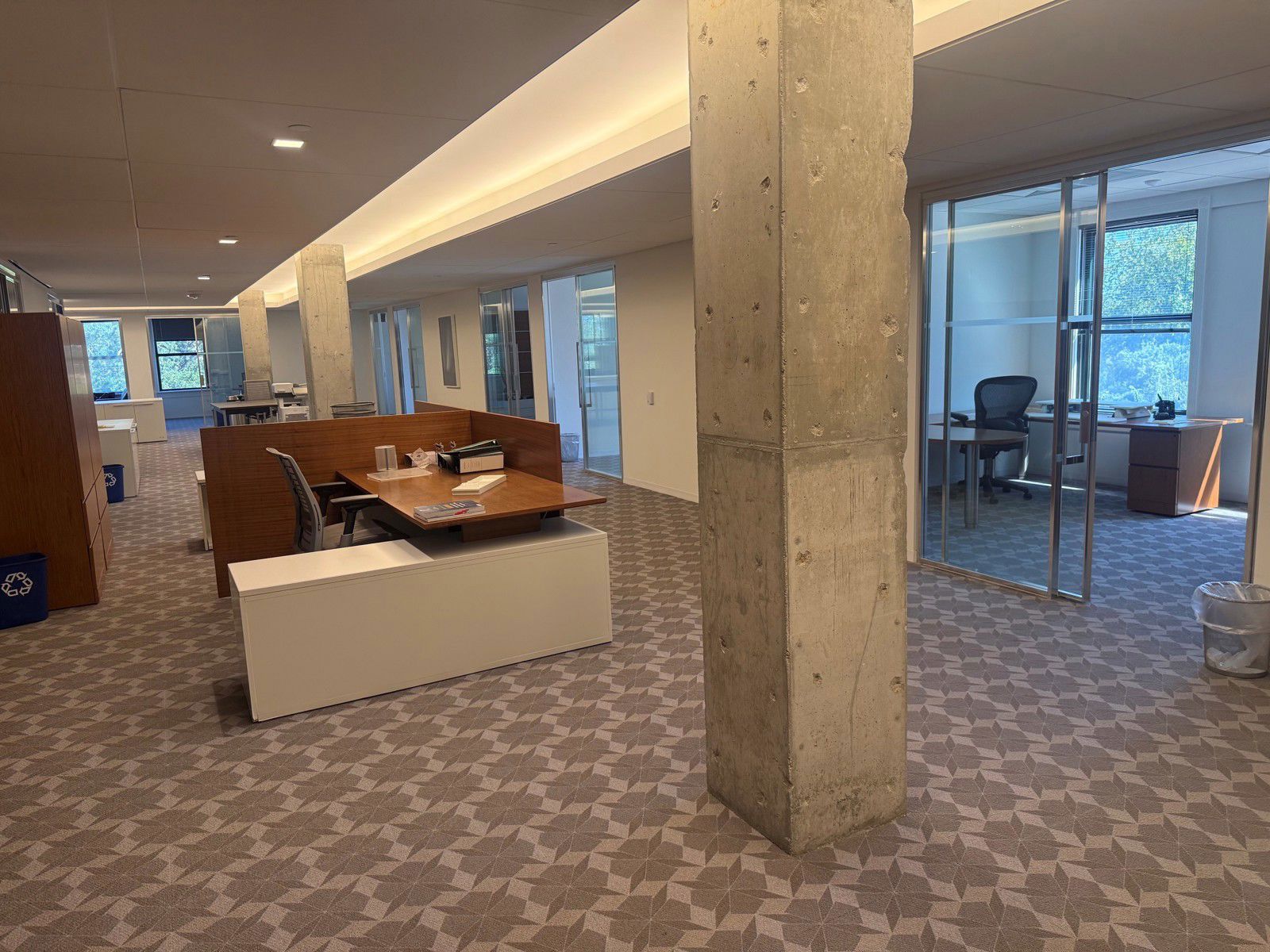134 Meeting 4th Fl Open Area 1