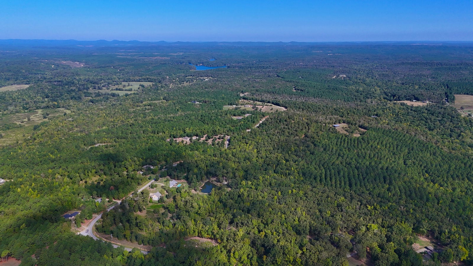 dji_fly_20260923_102320_0001_1790177406690_photo_MOD