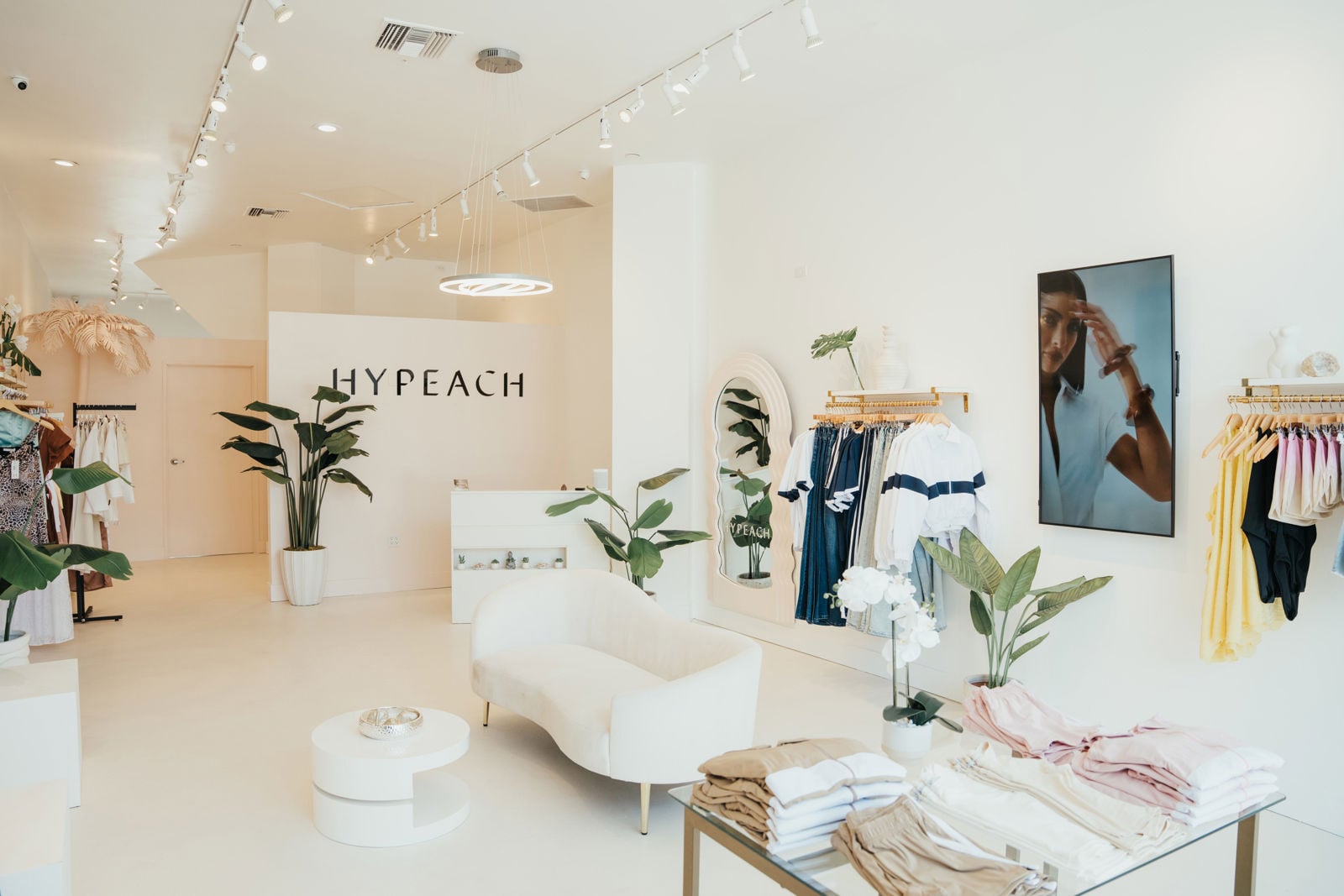 Hypeach Store Photos-5