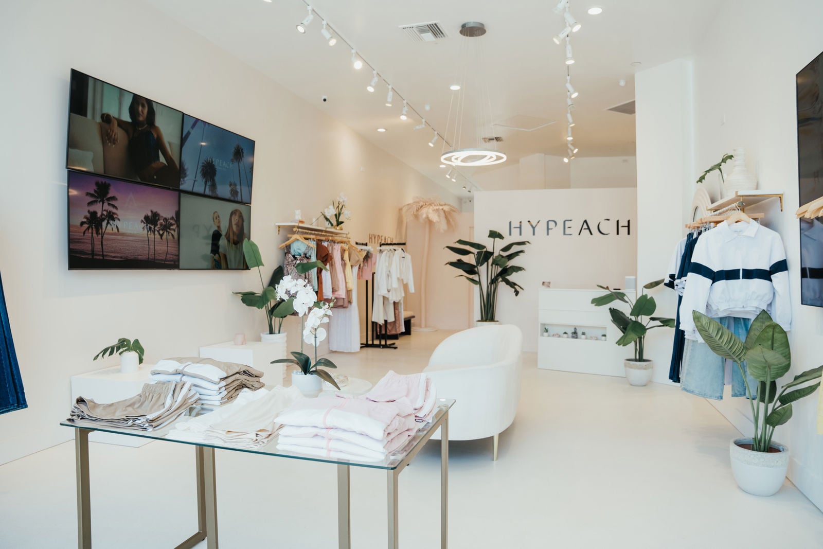 Hypeach Store Photos-6