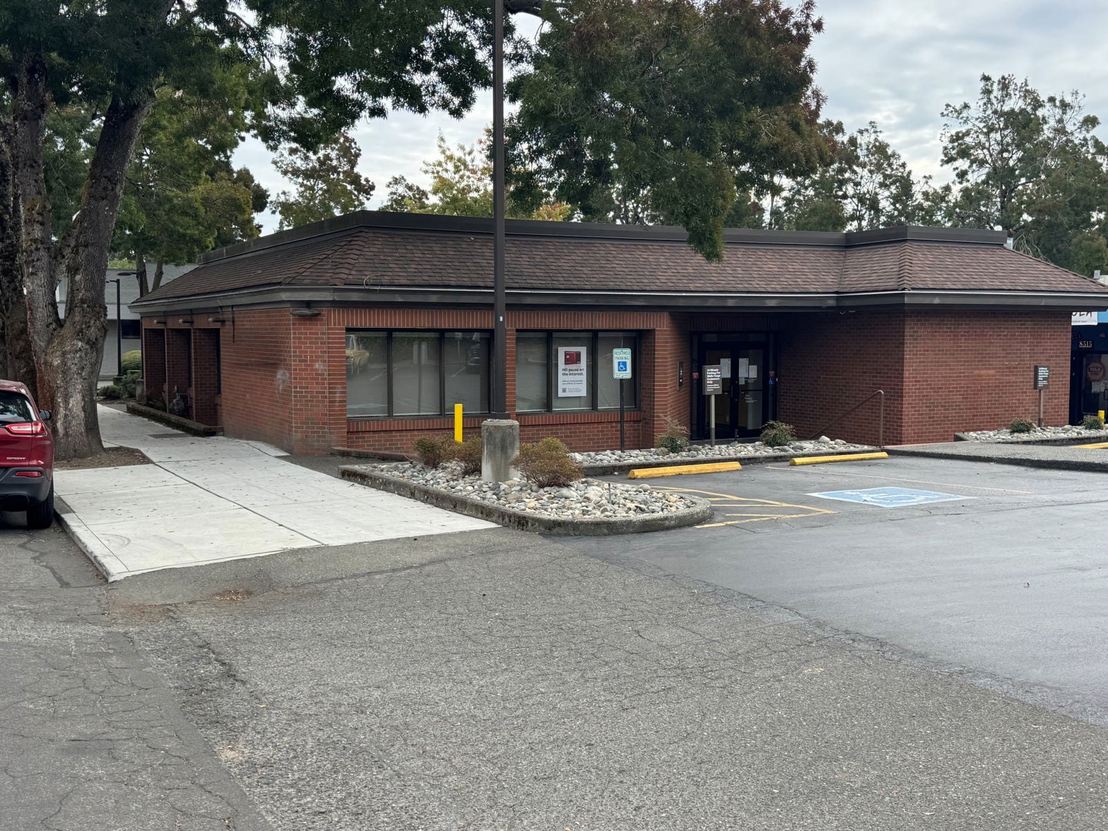 Building Image