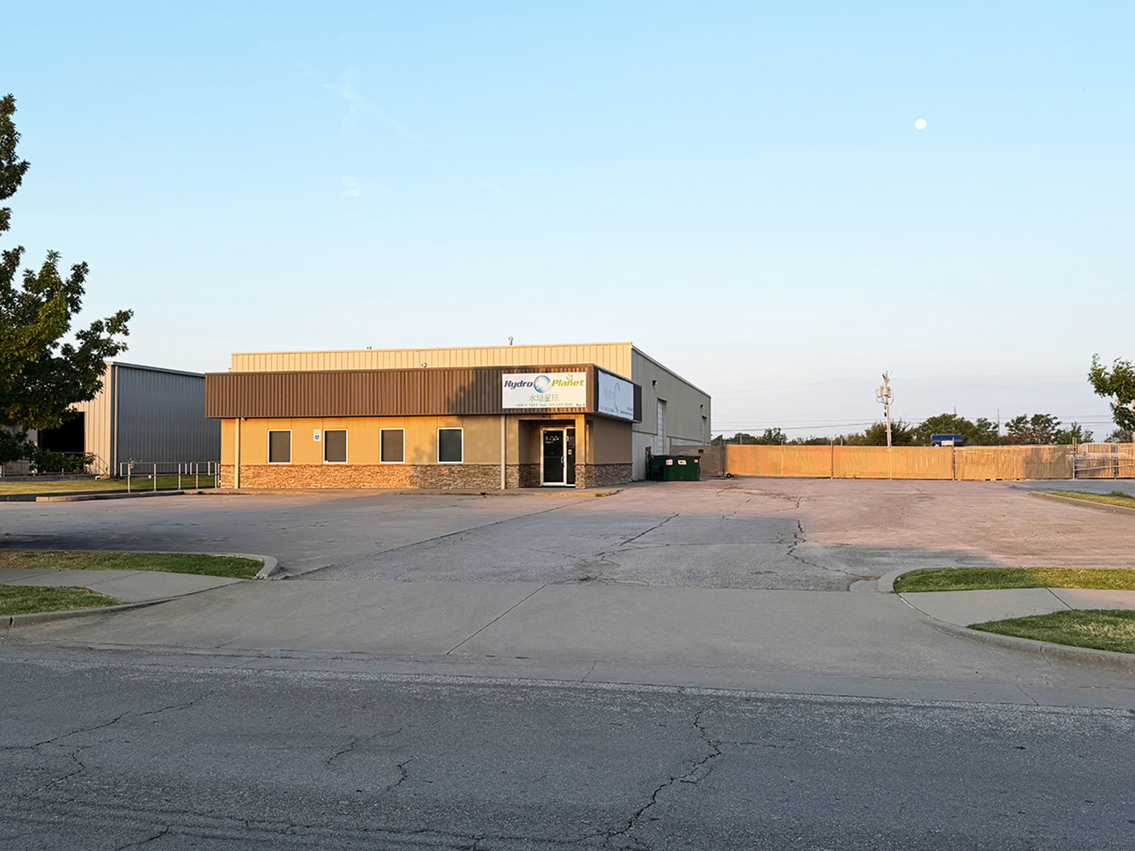 Main Photo