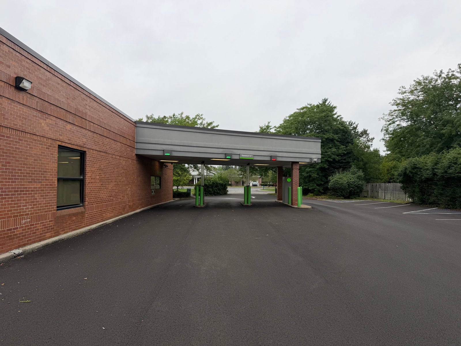 4700 Heatherdowns, Toledo - Drive Thru