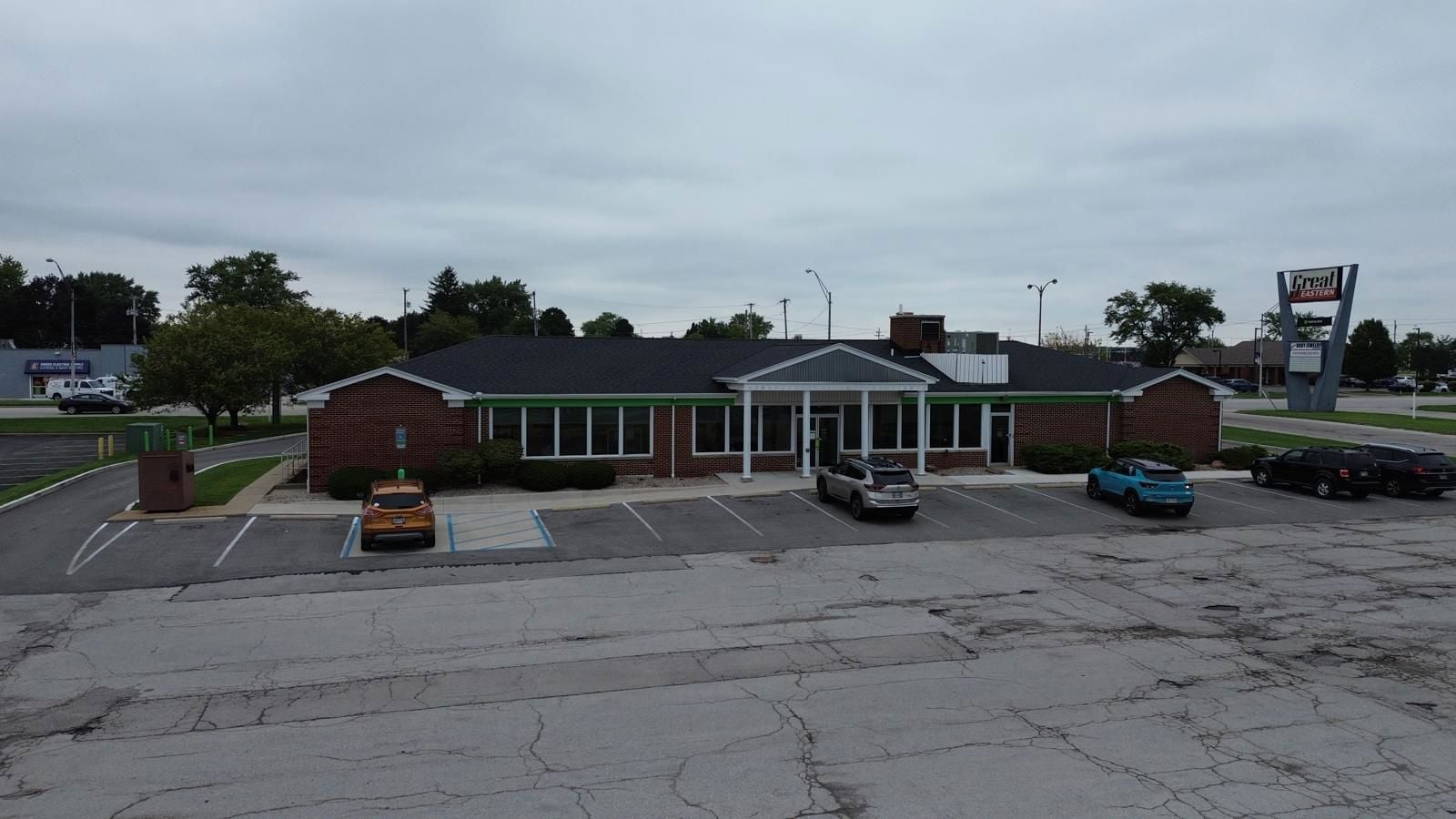 2550 Woodville Rd, Northwood, OH - Front