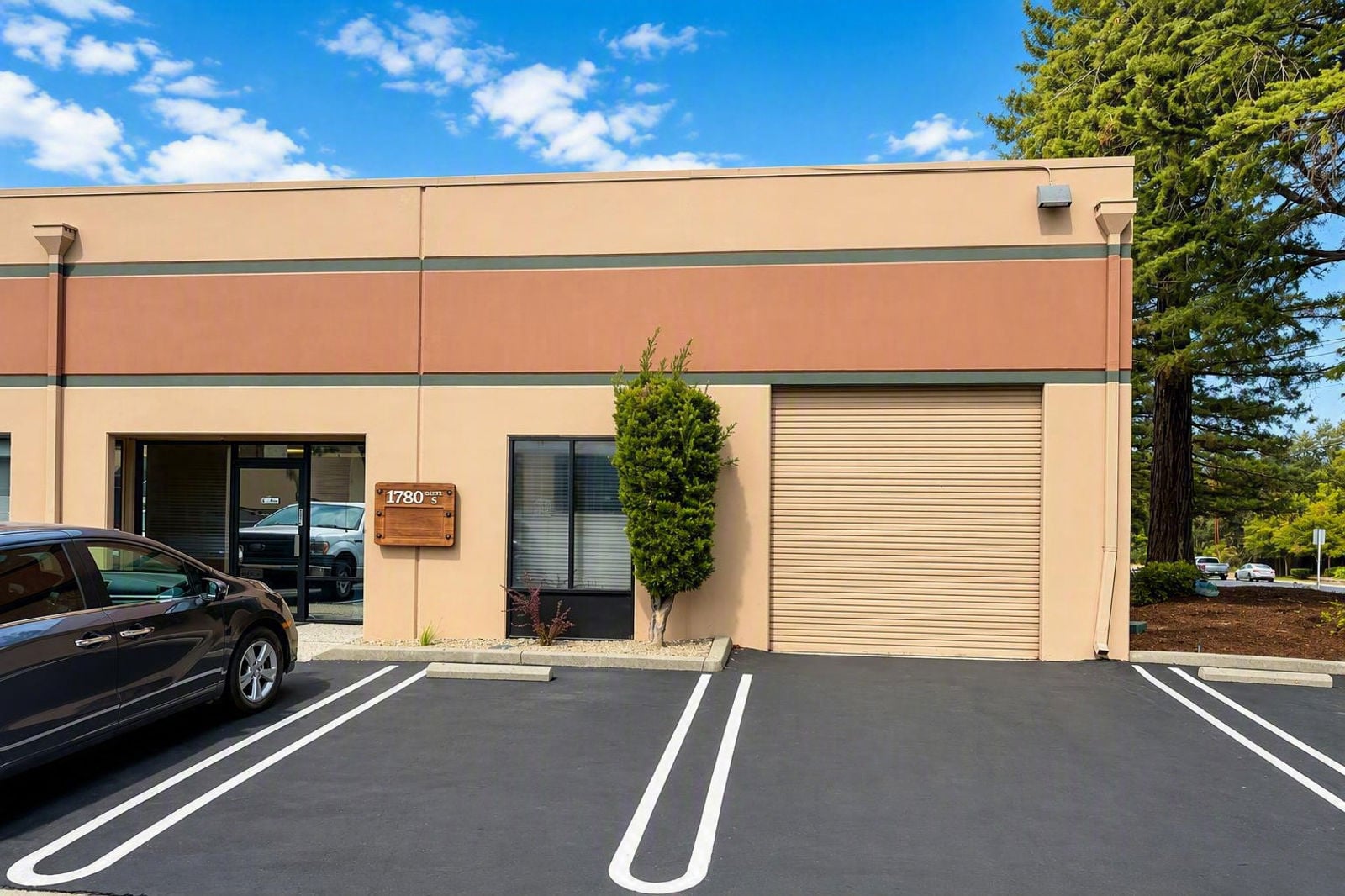 1780 Vernon Street - Image 1