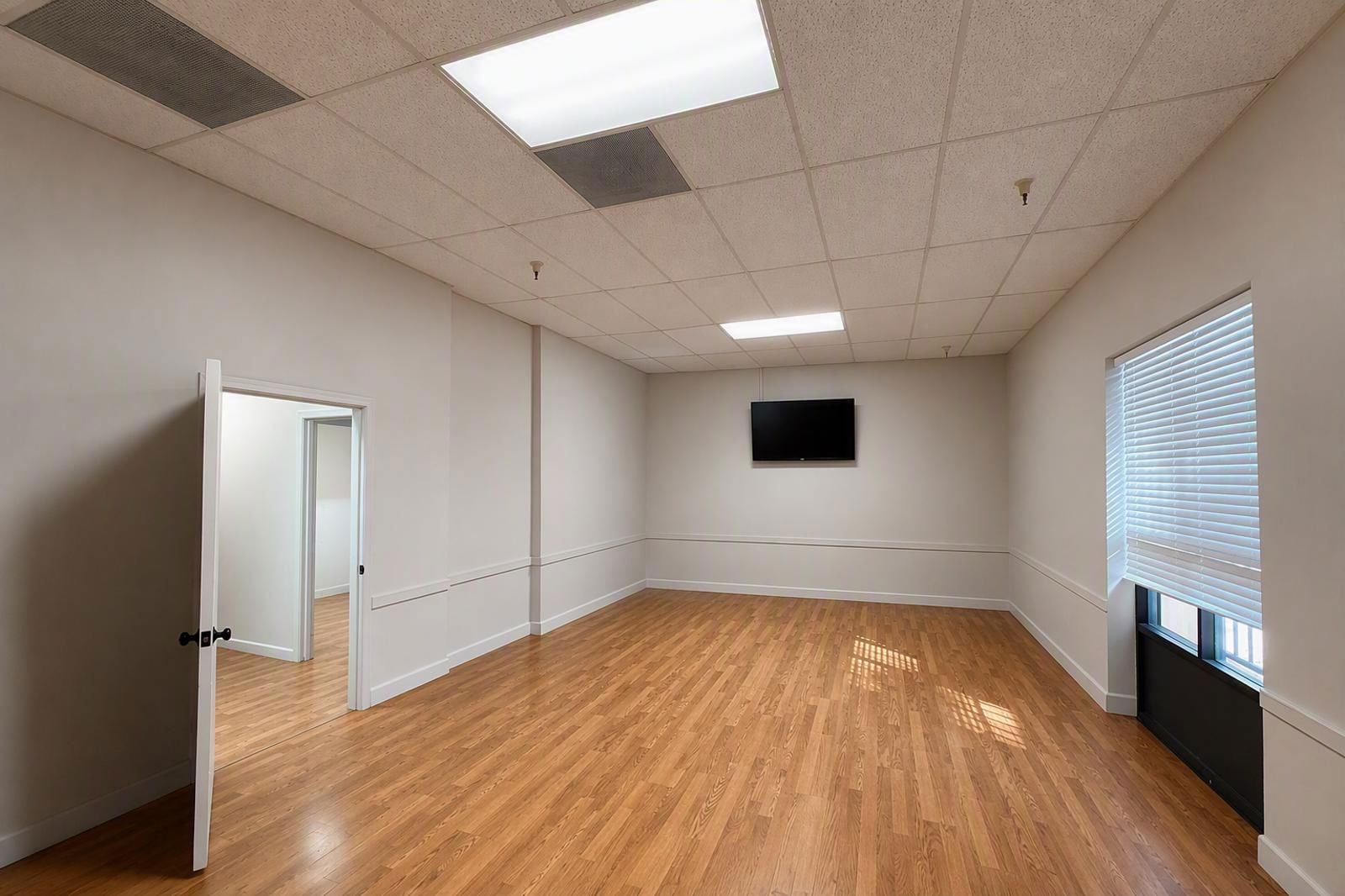 1780 Vernon Street - Image 2
