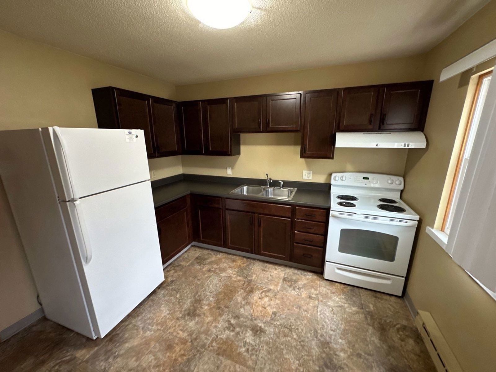 Grand Plaza Townhomes