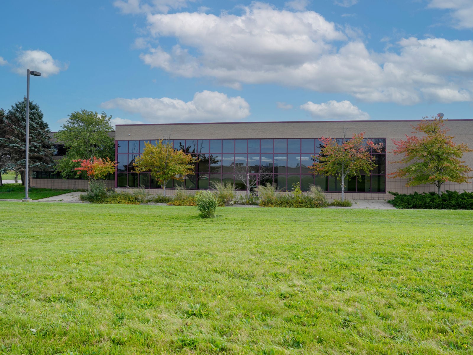 1776 Airport Park Court - Image 2