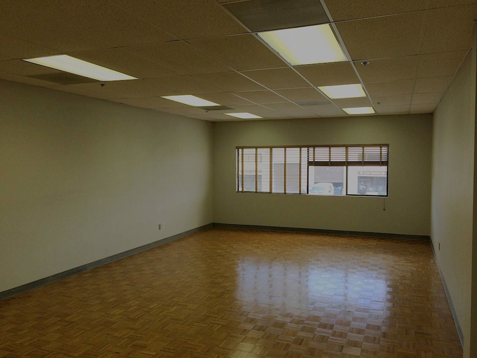 20 S Linden Ave 5A-office