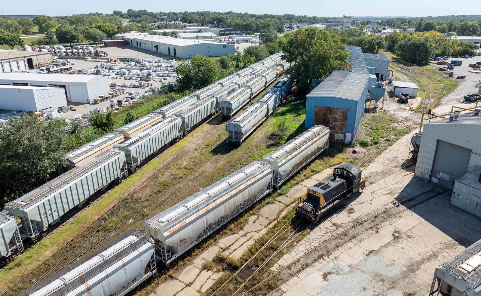 Heavy Mfg / Rail - Industrial Buildings 13810 L Street - Image 12