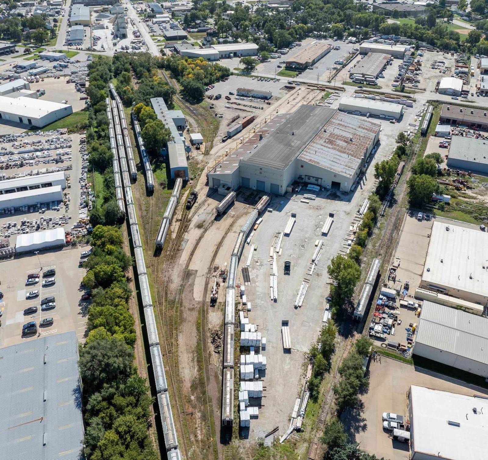 Heavy Mfg / Rail - Industrial Buildings 13810 L Street - Image 10