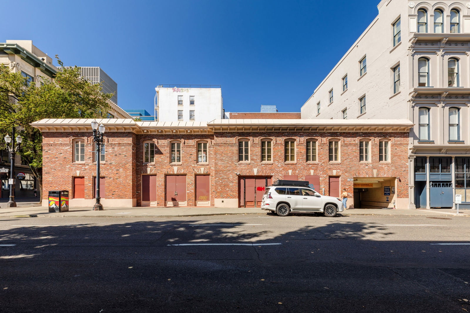 Mowhawk_Building_074