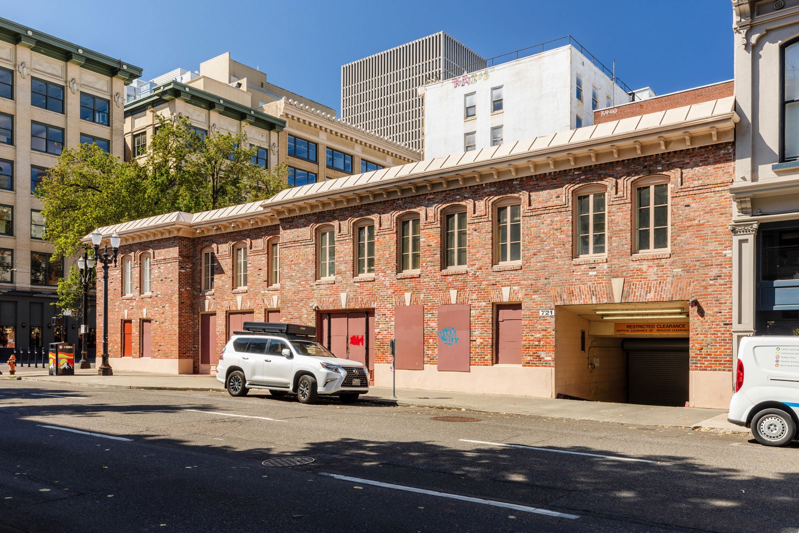 Mowhawk_Building_076