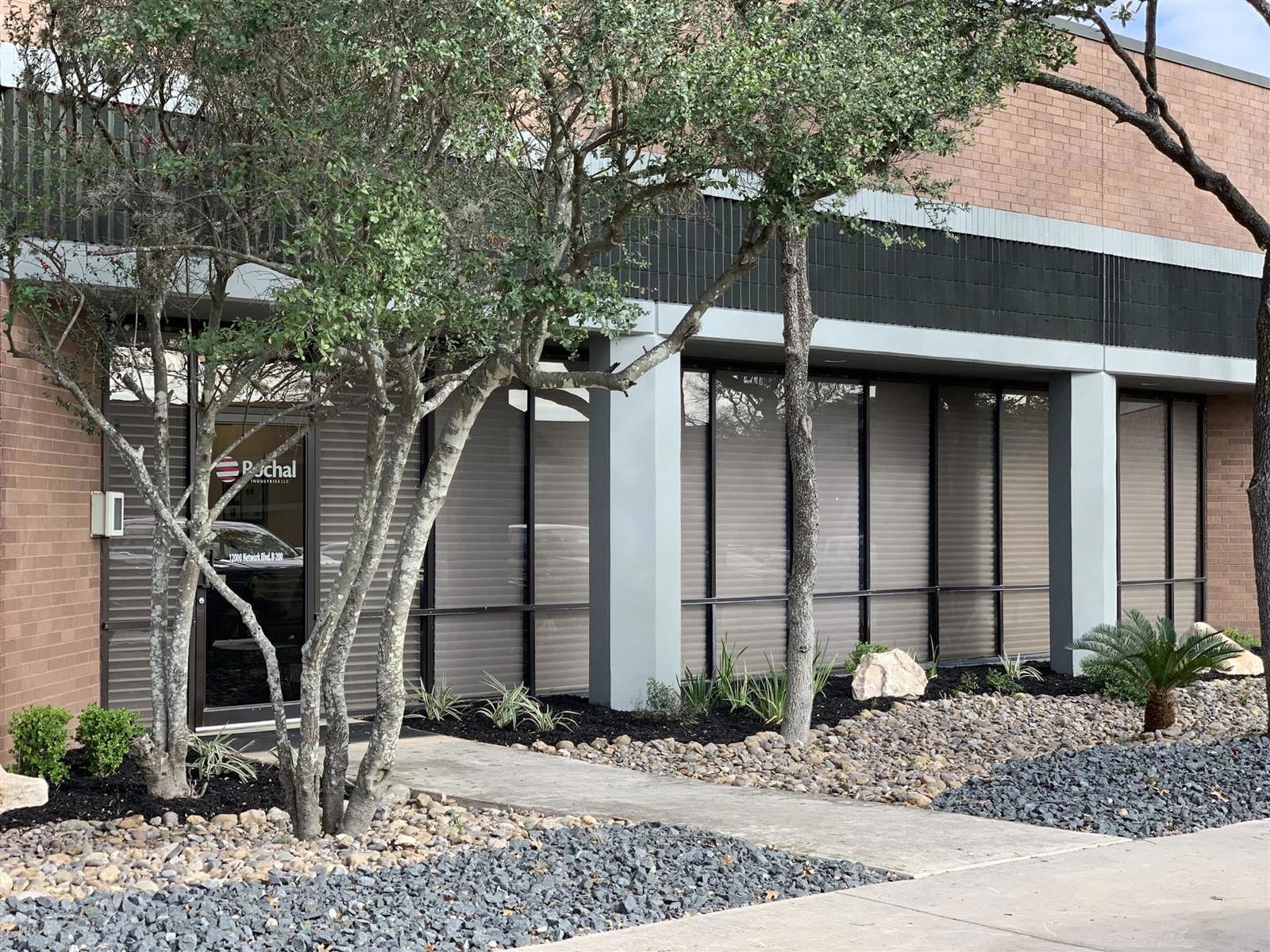 12Thousand Professional Center 12000 Network Boulevard - Image 4