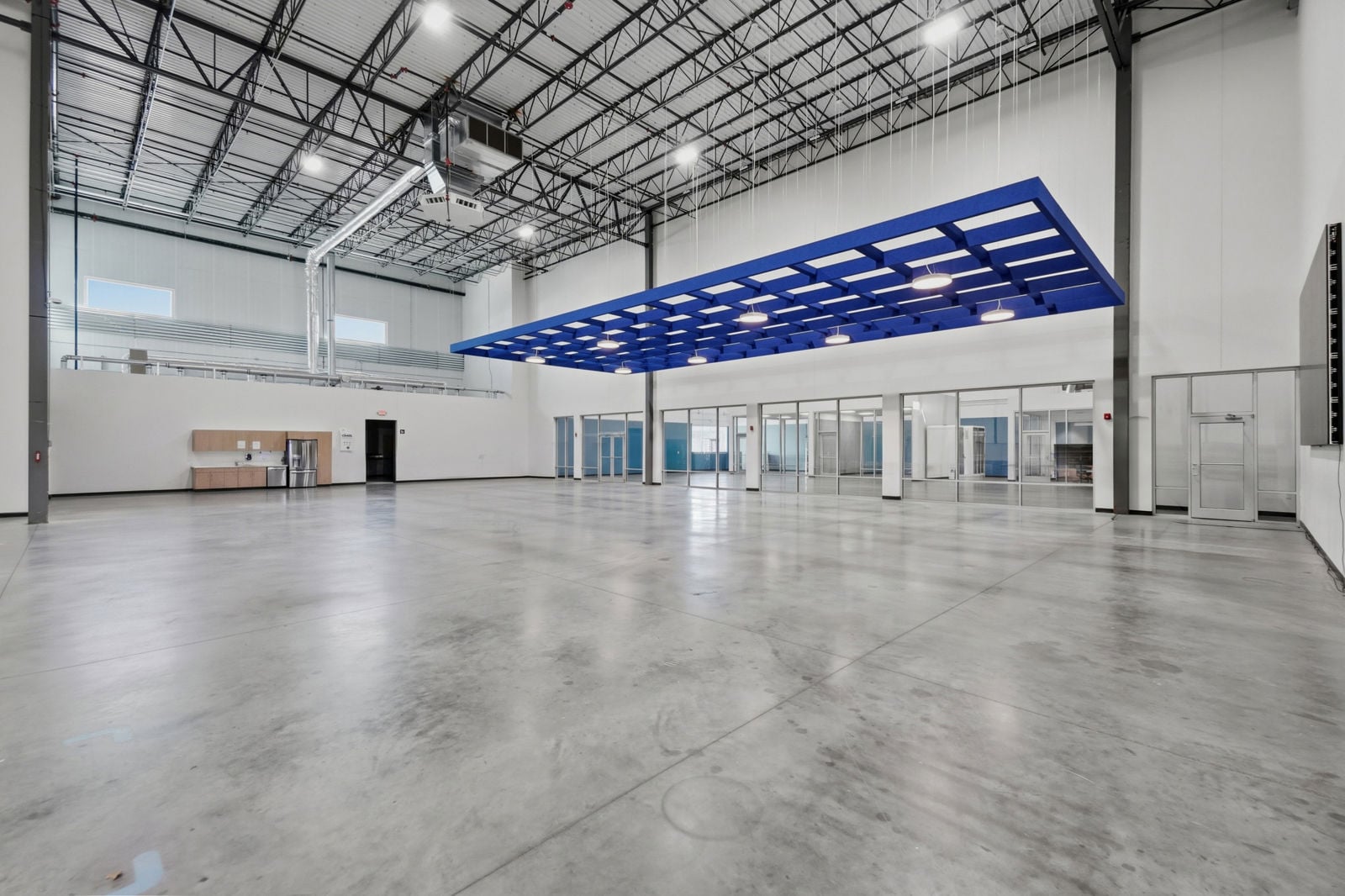 4300 Southwest Rainbow Farm Road - Image 7