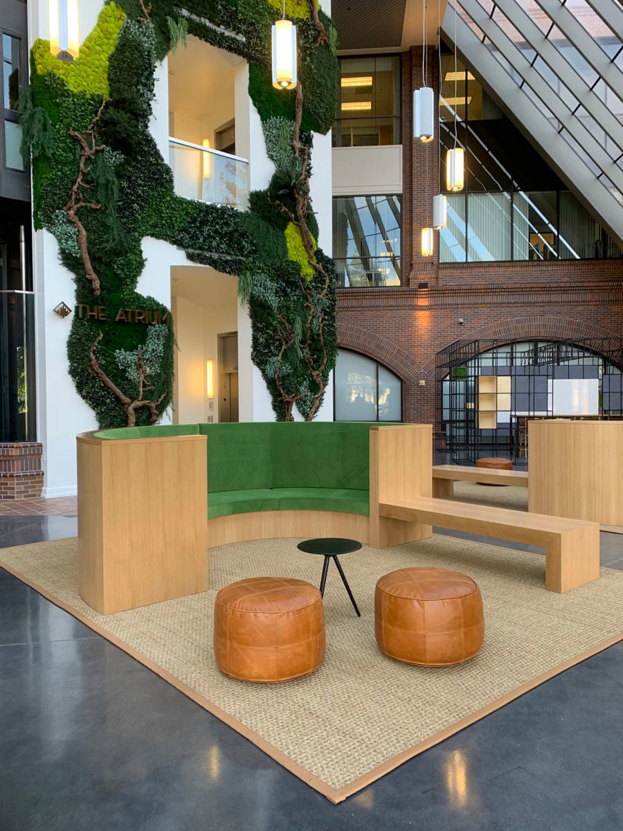 2880 Lakeside Drive - Image 5