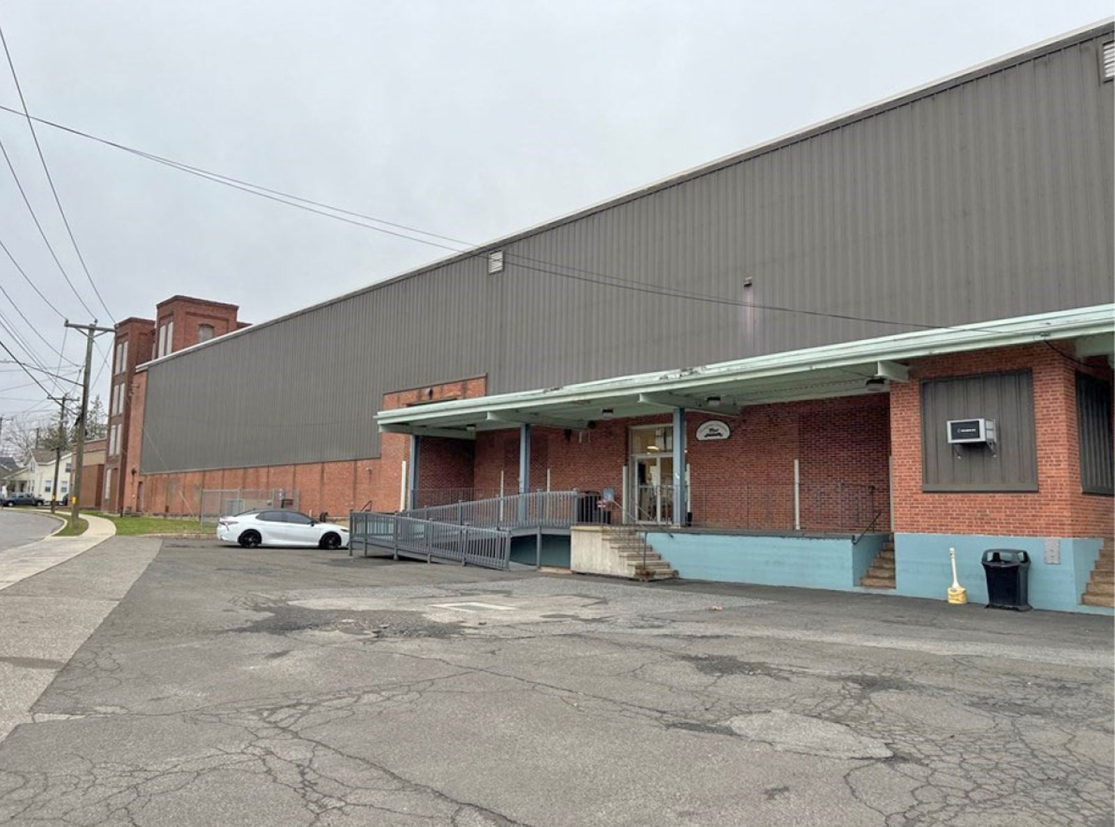 80 South Vine St_exterior