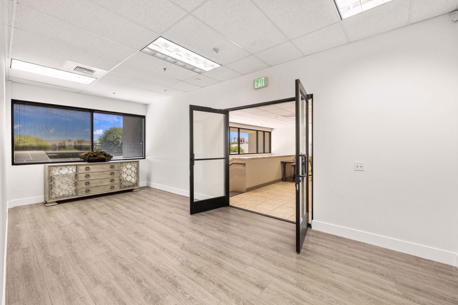 35-web-or-mls-249A8110