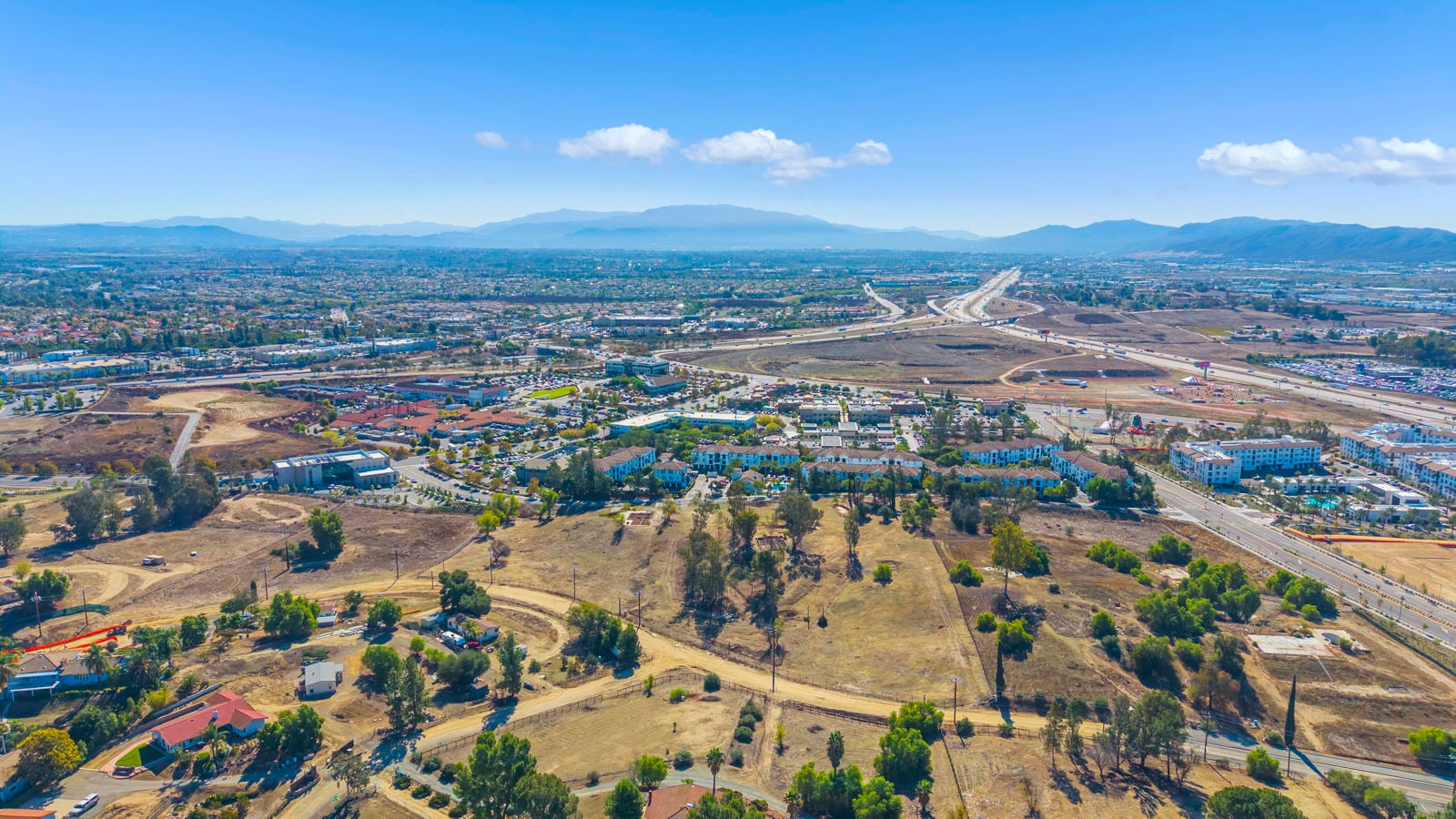 DJI_20261015102521_0012_D