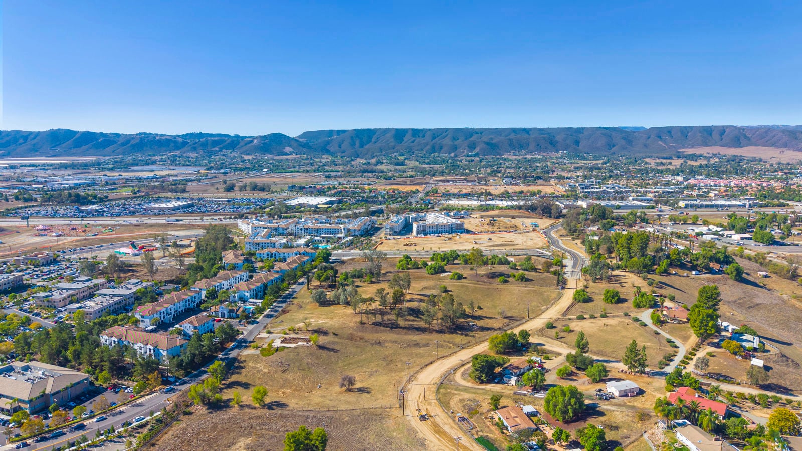 DJI_20261015102411_0008_D
