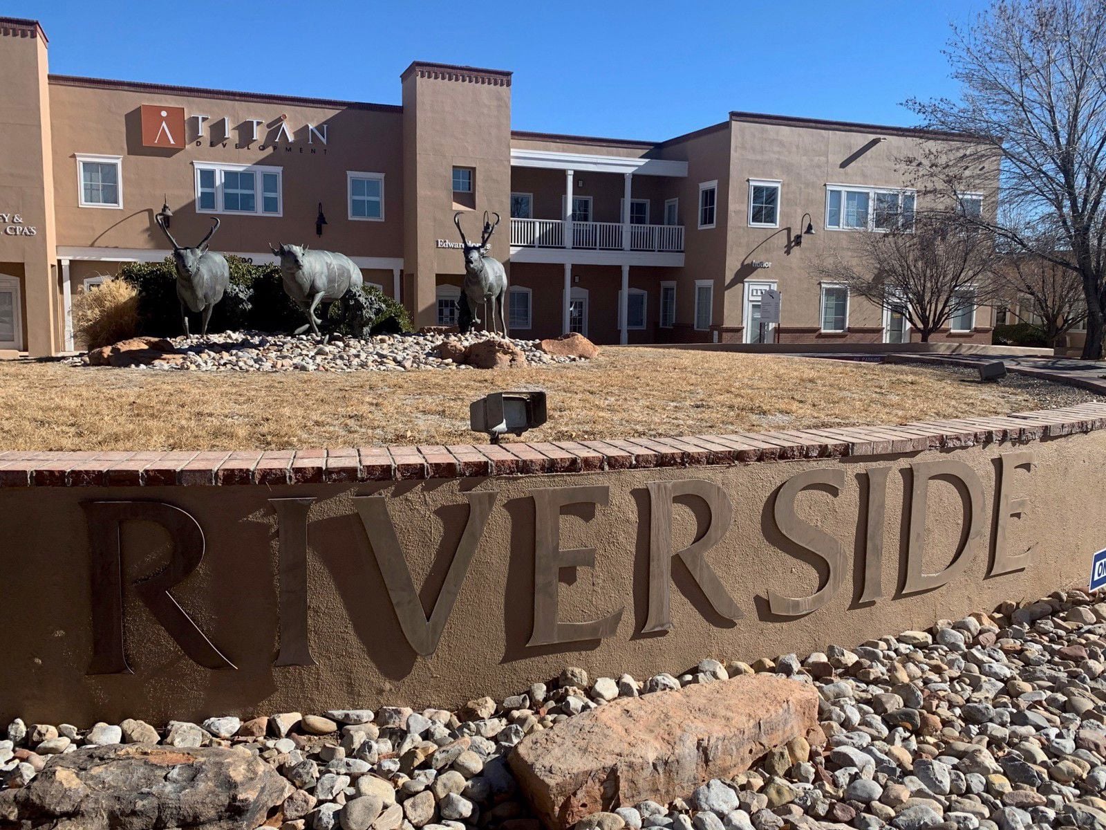 6300 Riverside Plaza Lane NW