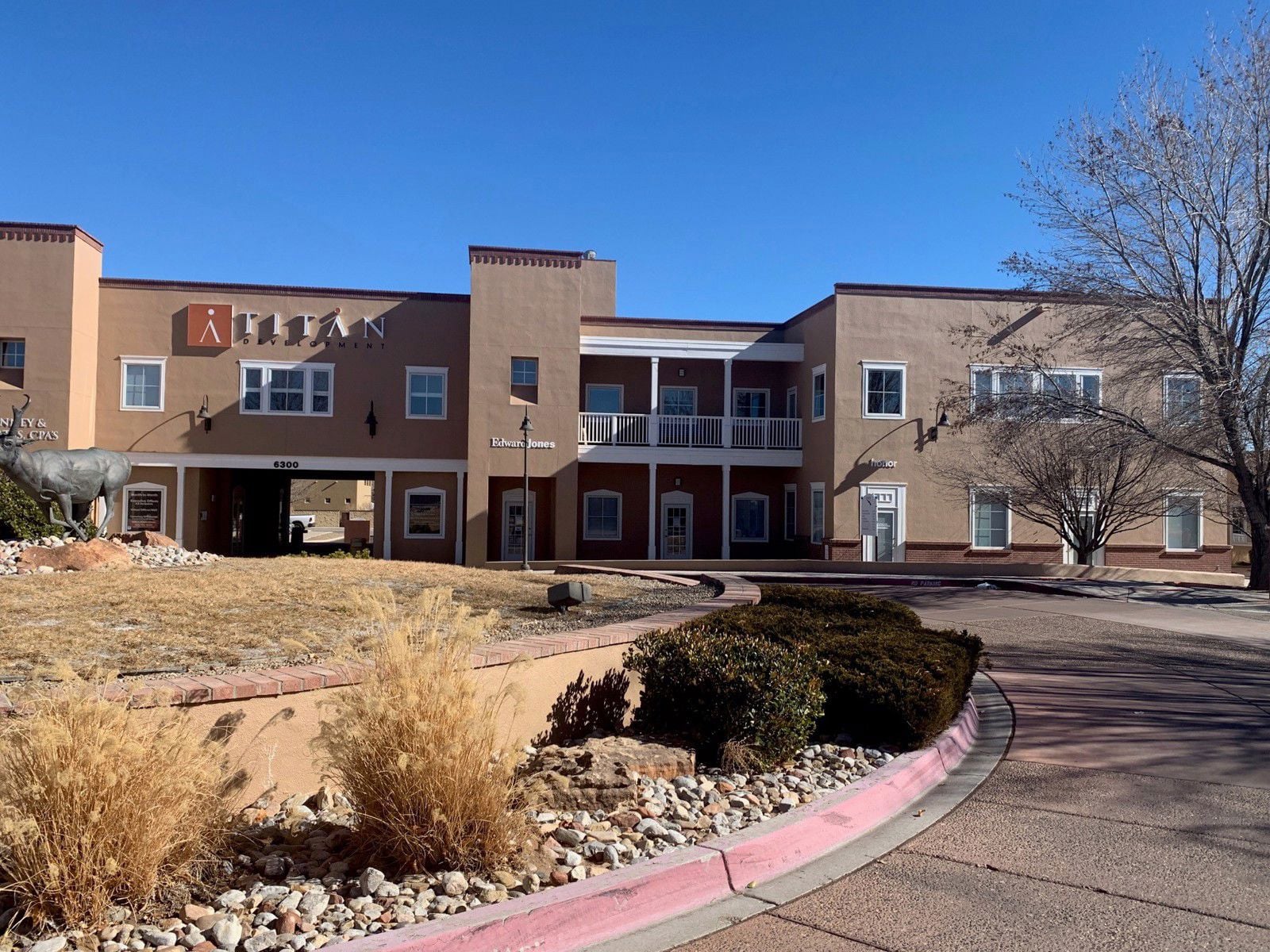 6300 Riverside Plaza Lane NW