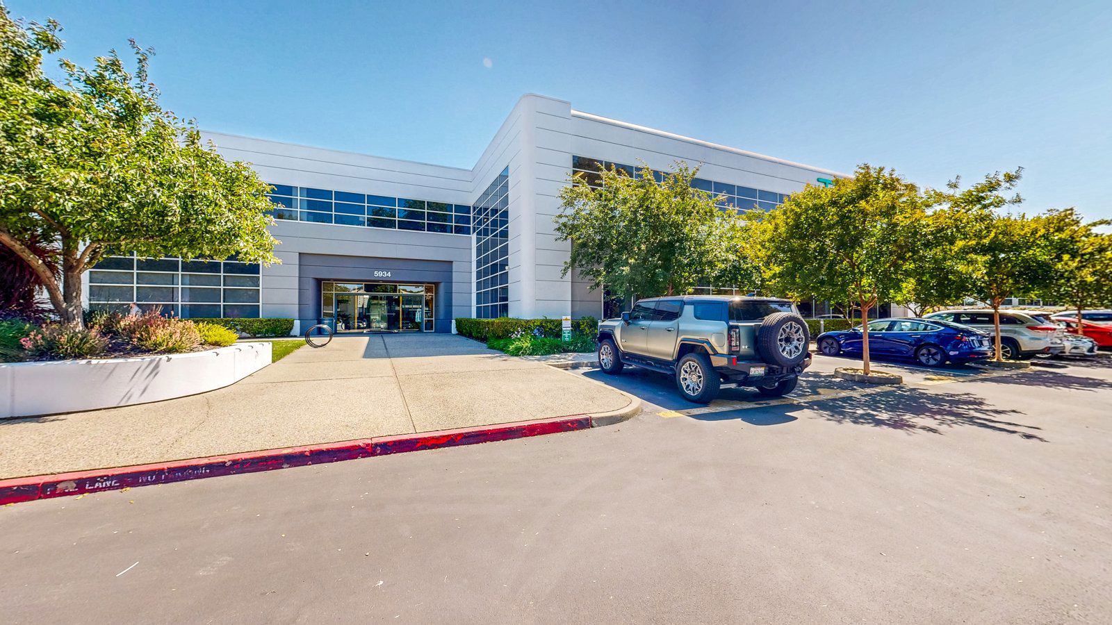 002_5934_gibratar_drive_suite_205_10_469