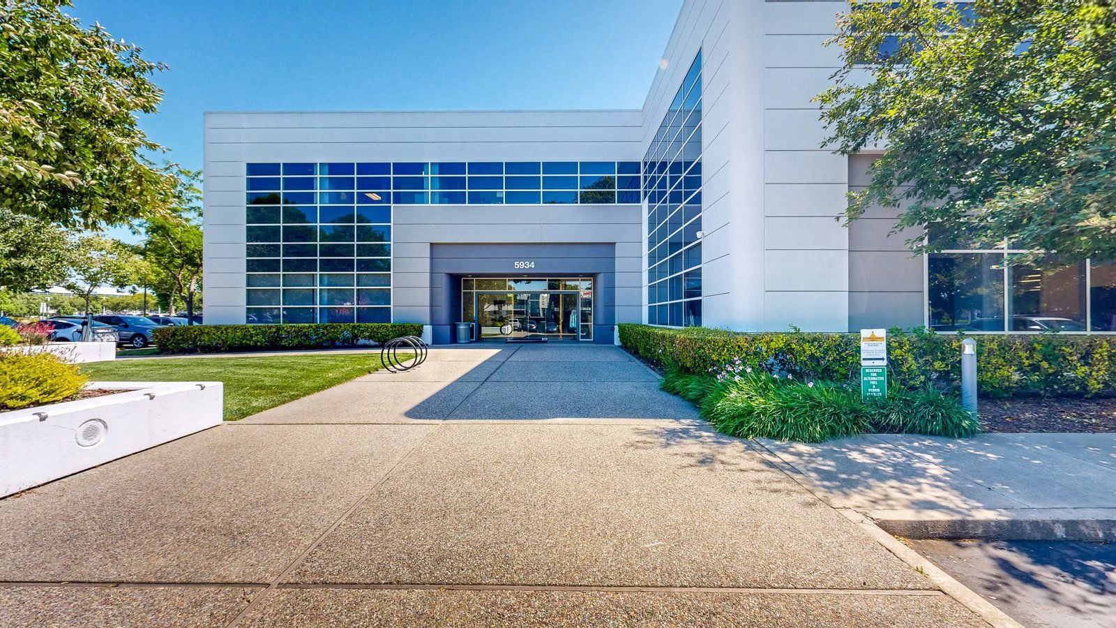 003_5934_gibratar_drive_suite_205_14_692