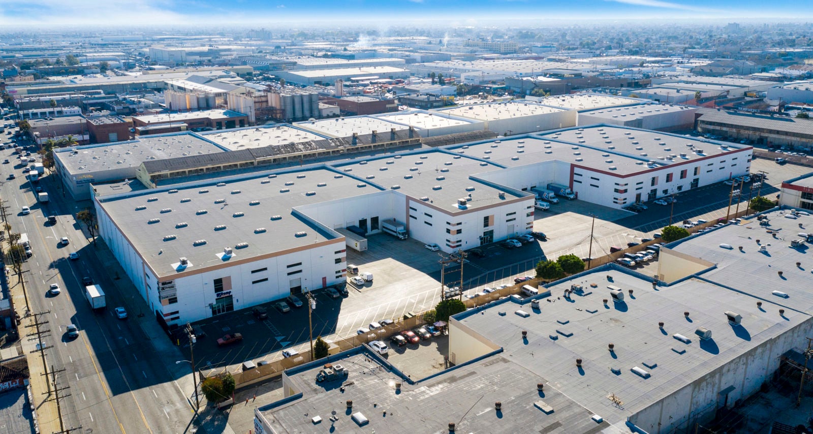 2825-2831 S Santa Fe