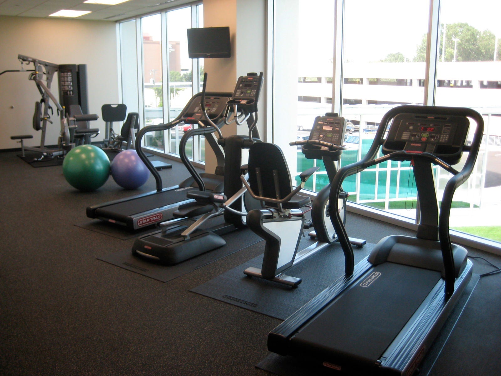 Fitness Center.JPG