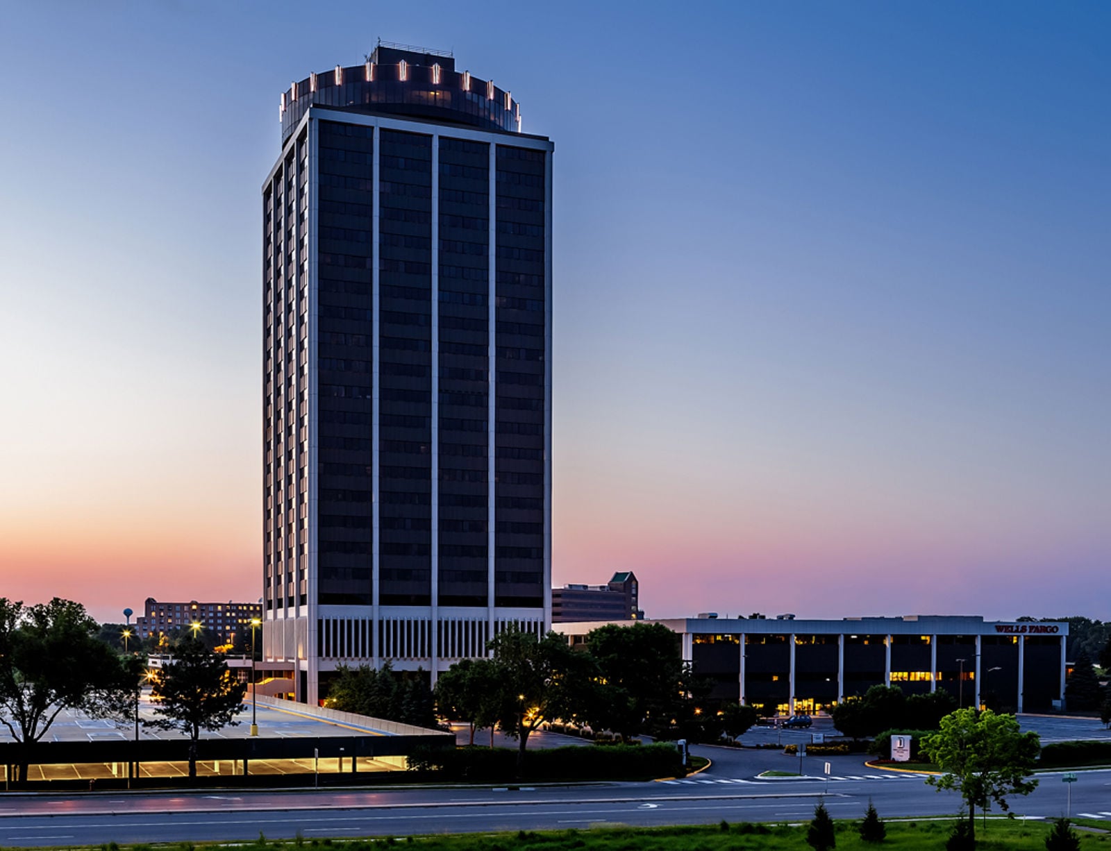 Dusk-Tower_landscape