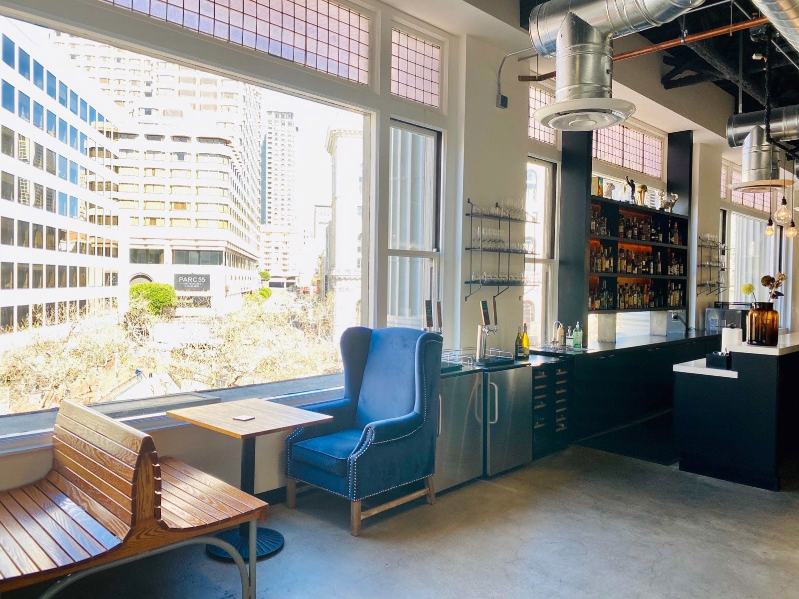 outlooks over market