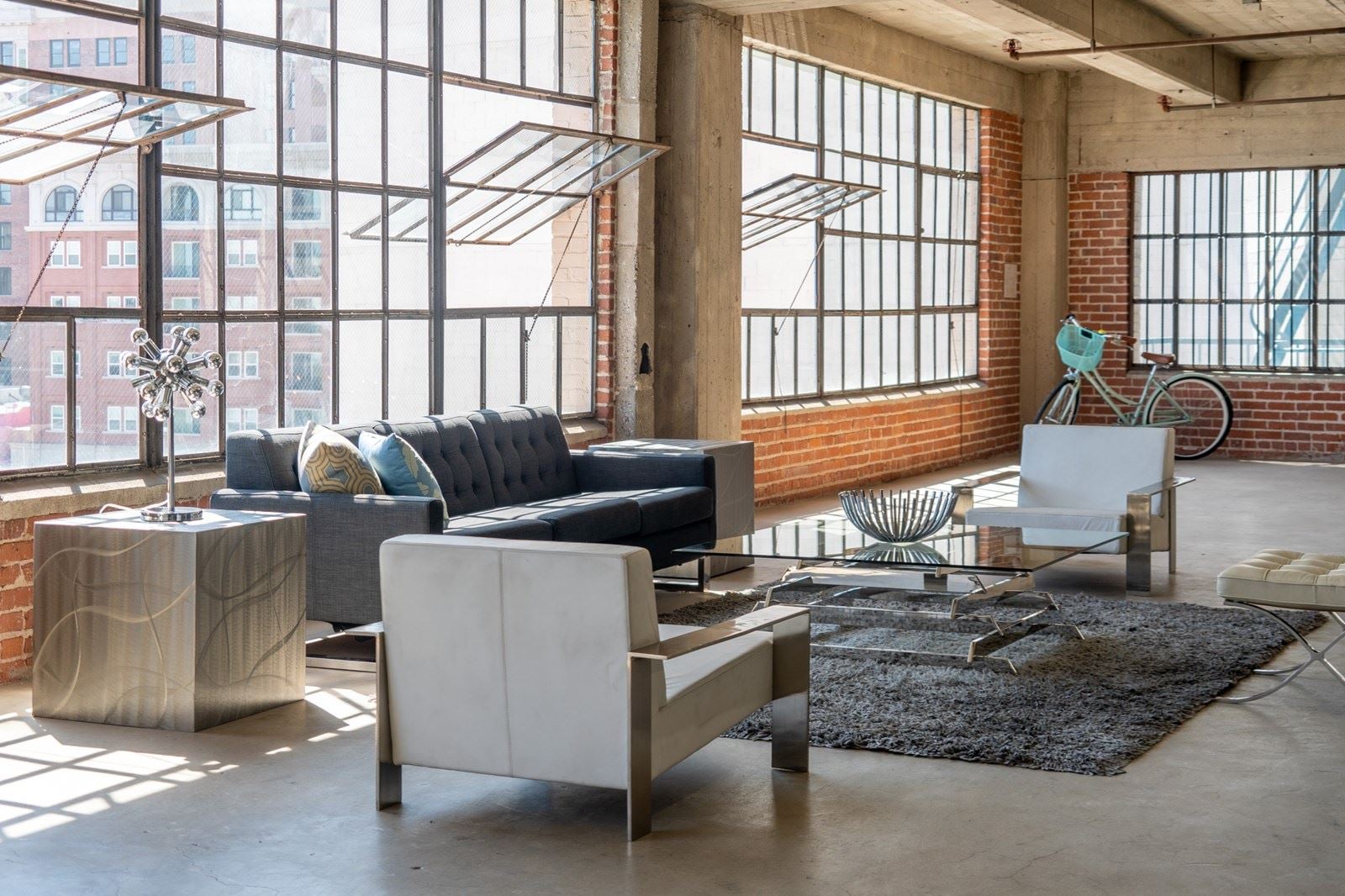 1013 S Los Angeles_Pic1