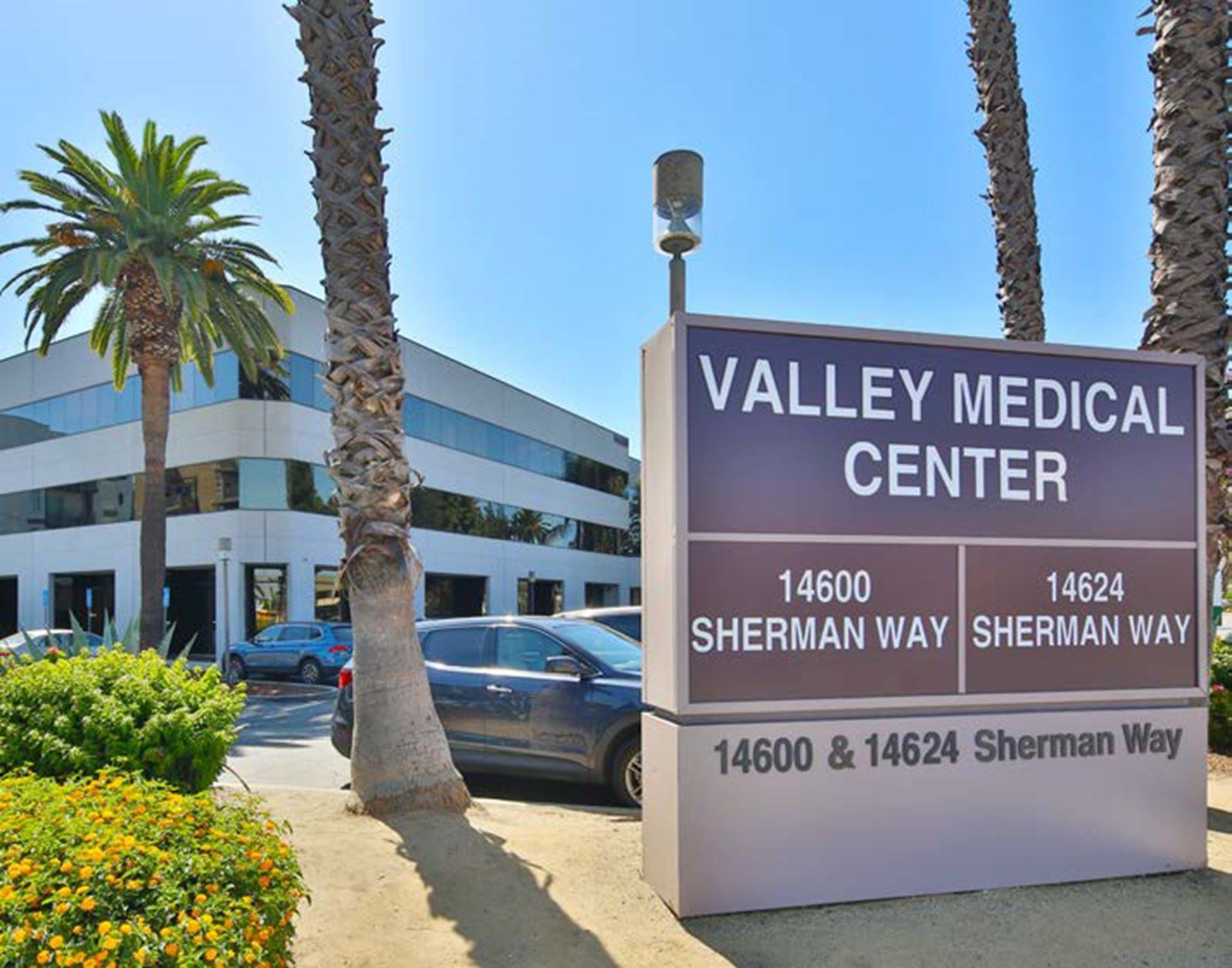 Valley Medical Plaza2