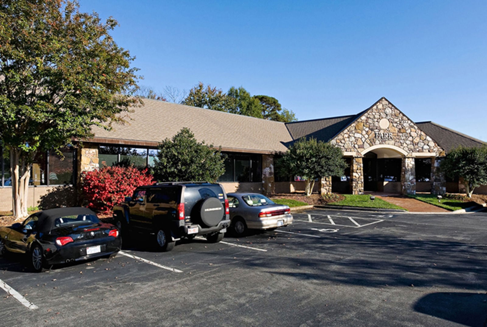 4194MendenhallOaksPkwy_main