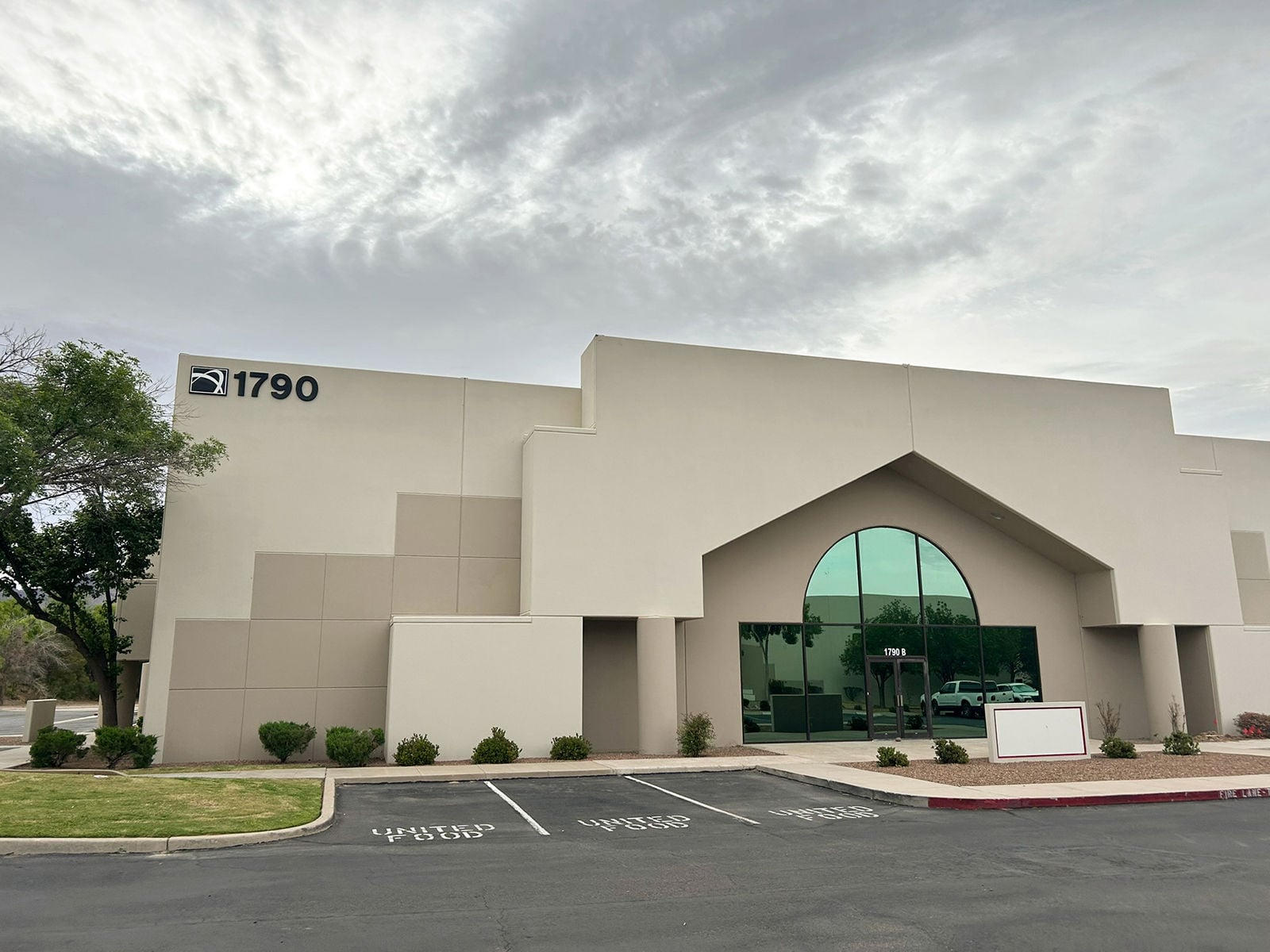 1790 Commerce Park - Front Photo