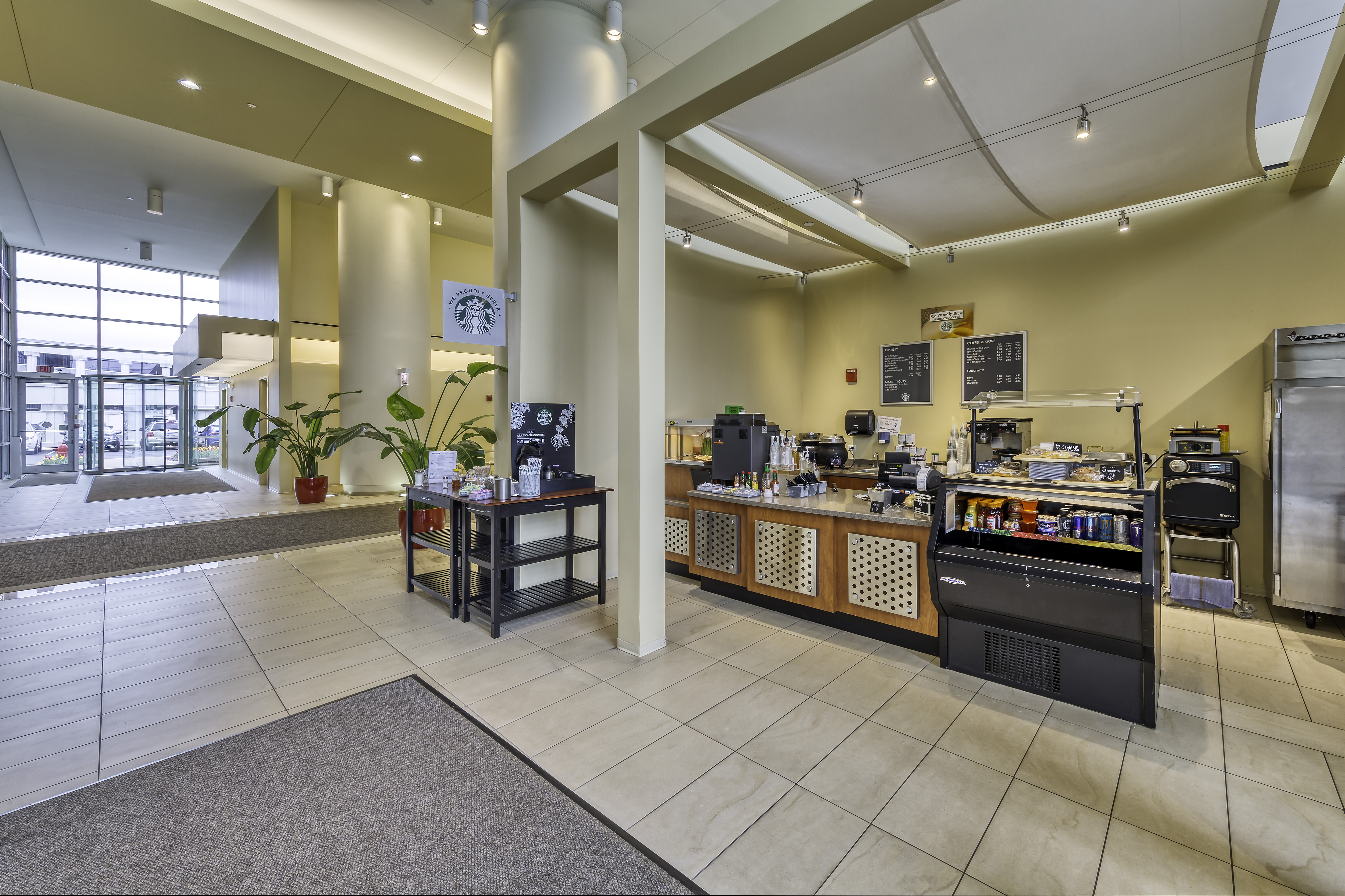Northbrook Pointe — Lease in Northbrook, IL, photo 2 of 8