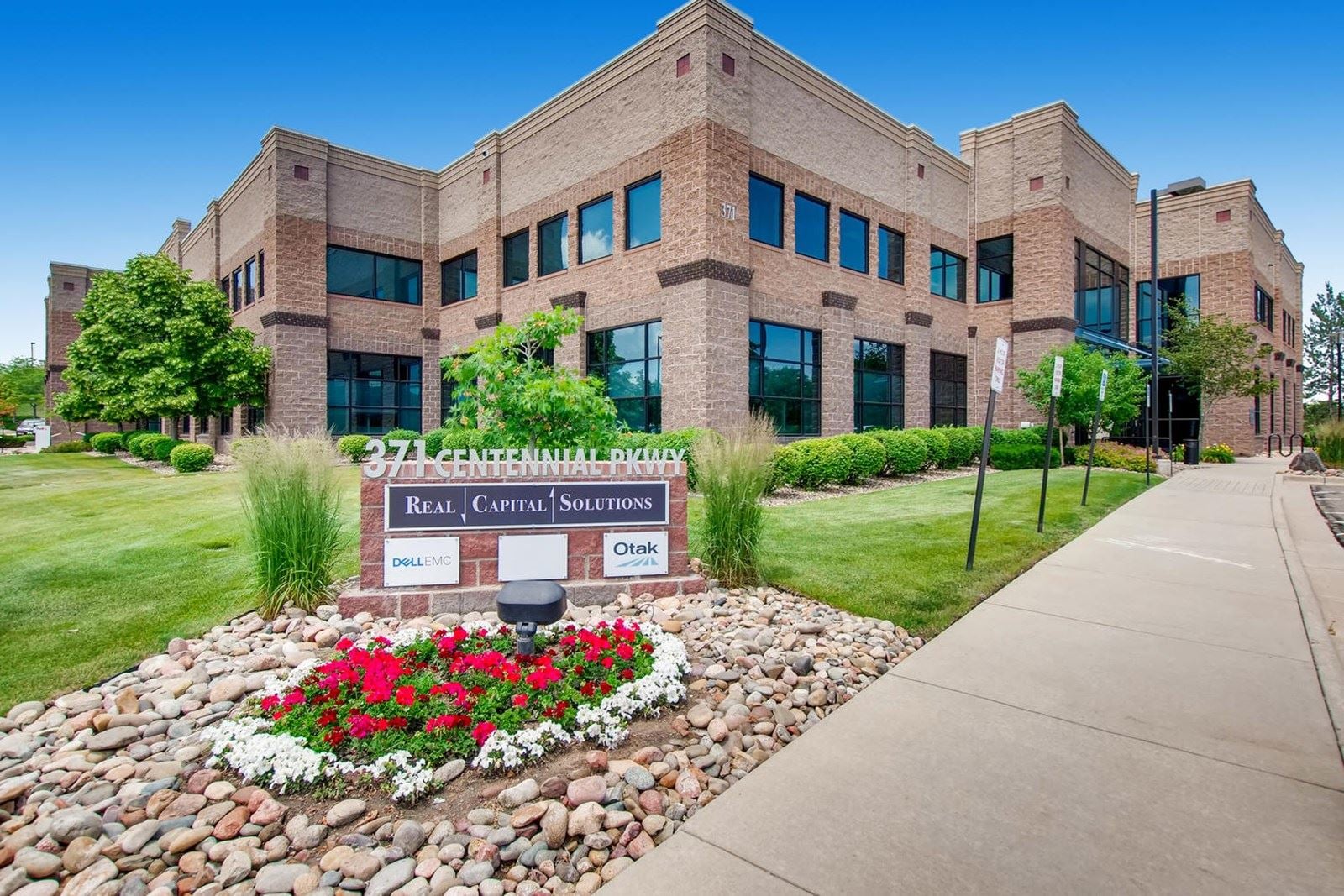 371 Centennial Parkway-large-003-007-Exterior-1500x1000-72dpi