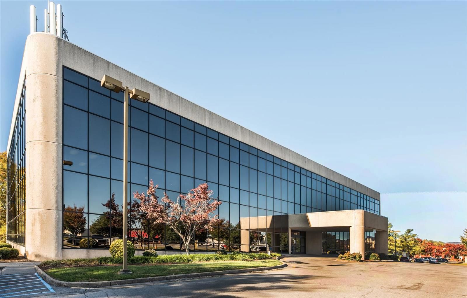 Valley View Professional Center 4910 Valley View Boulevard Northwest - Image 1