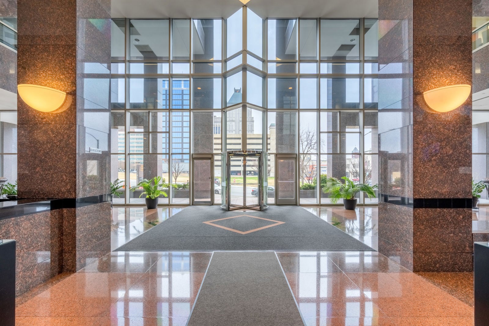 300 N Greene St Lobby.JPG