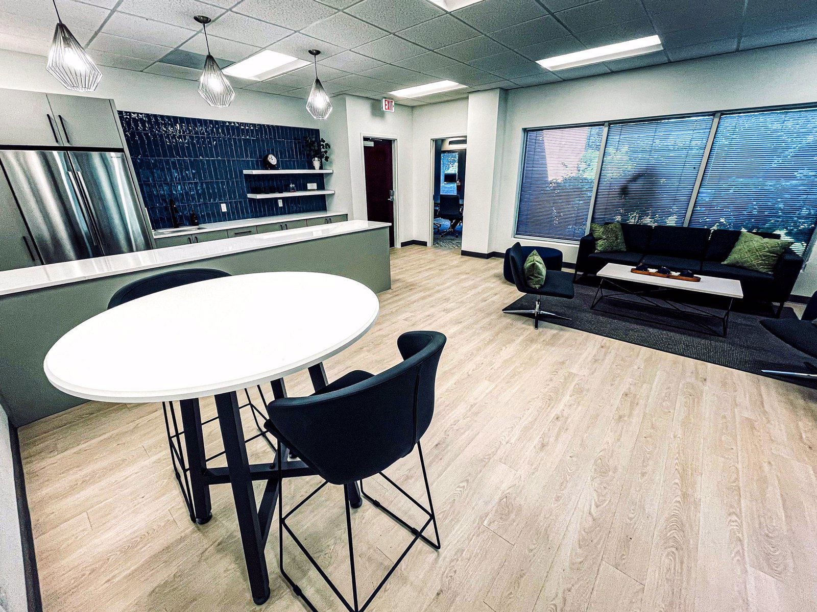 Airpark East Business Park 426 Gallimore Dairy Road - Image 7