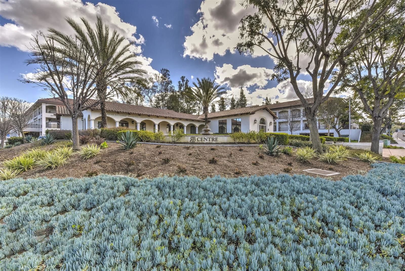 RB Centre_No Banner 1