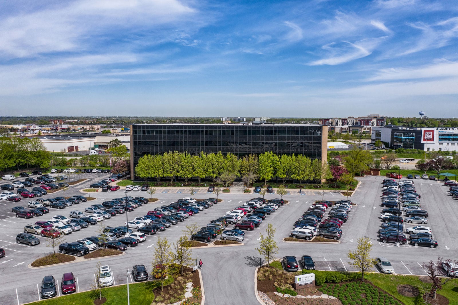 Highland Oaks I_1100 W. 31st-4